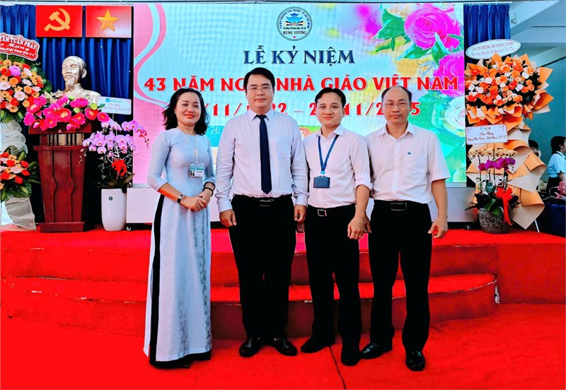 THCS Hùng Vương long trọng tổ chức Lễ kỷ niệm Ngày Nhà giáo Việt Nam 20/11/2025